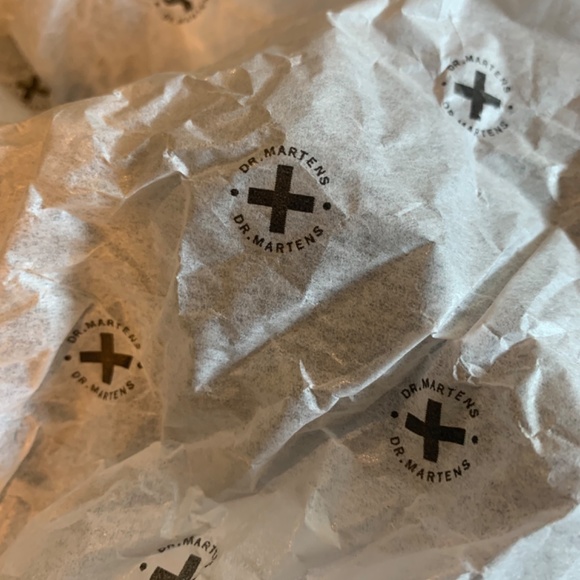⭐️SOLD Dr. Martens Kamilah Sandals Size 8 NIB - Picture 8 of 8